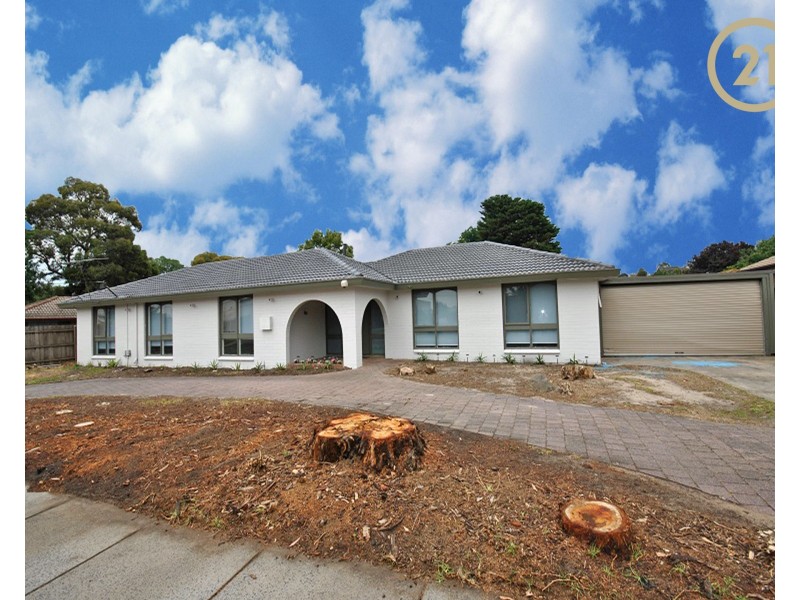 10 Grace Street, Cranbourne VIC 3977