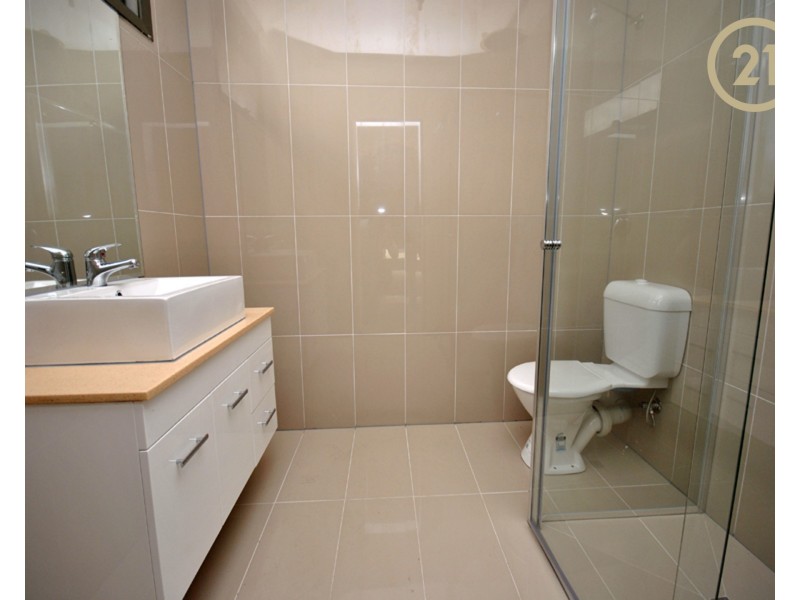 10 Grace Street, Cranbourne VIC 3977