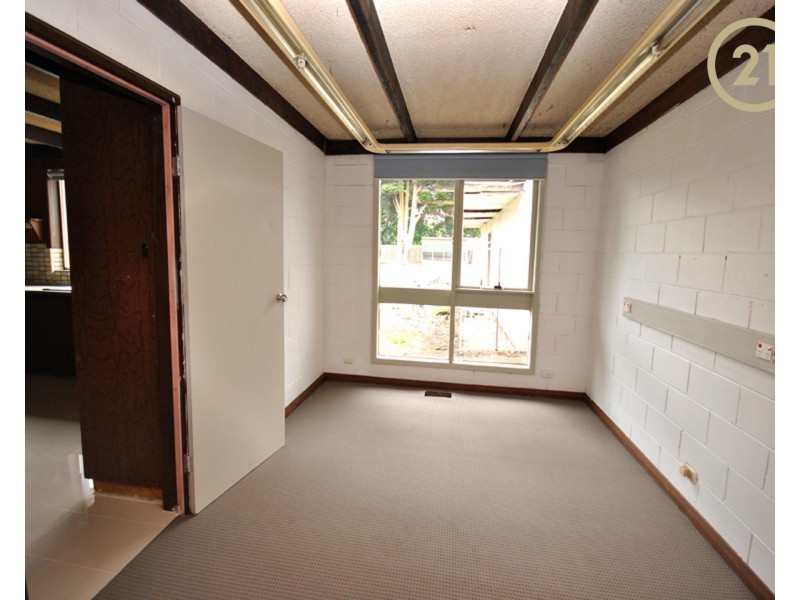 10 Grace Street, Cranbourne VIC 3977