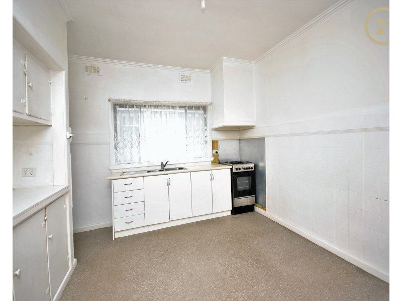 6 Olive Road, Eumemmerring VIC 3177