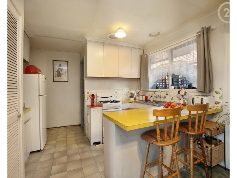 16 Rosalie Avenue, Cranbourne VIC 3977