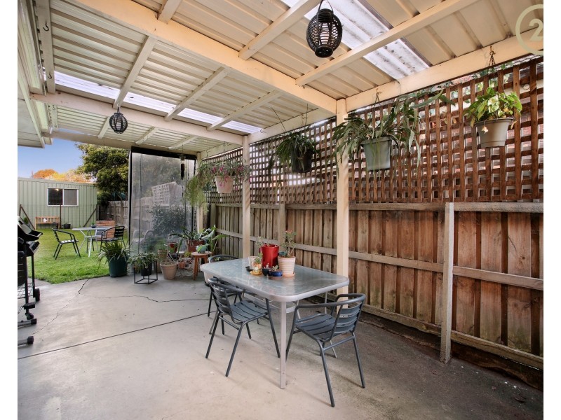 16 Rosalie Avenue, Cranbourne VIC 3977