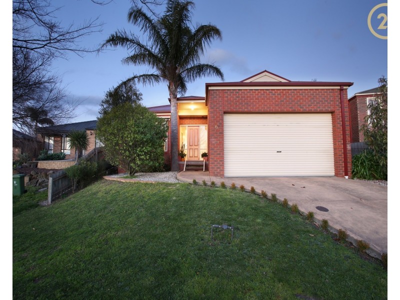 6 Bounty Way, Berwick VIC 3806