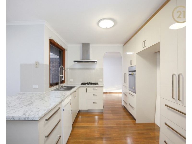 9 Harwood Court, Berwick VIC 3806