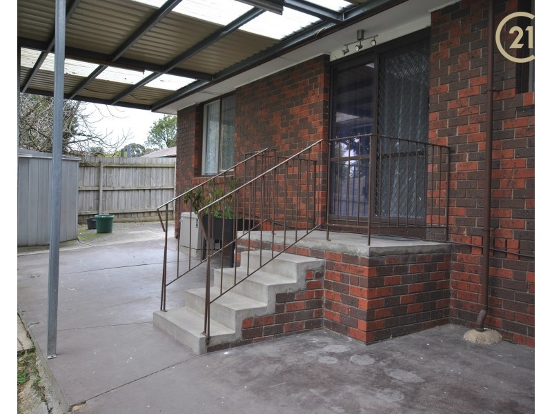 2 Terrell Close, Endeavour Hills VIC 3802