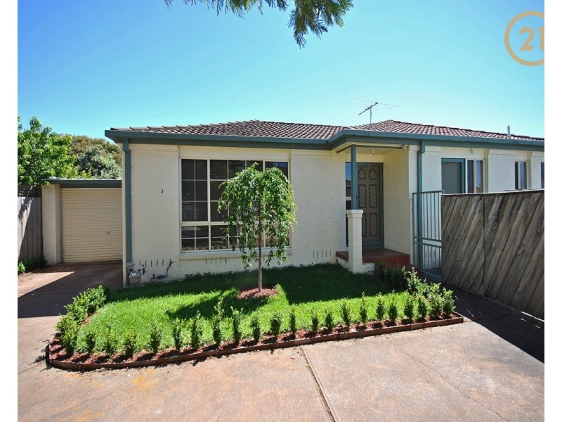 3/1 Daniher Close, Berwick VIC 3806