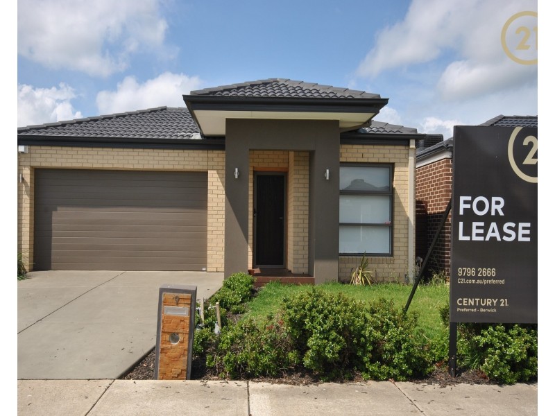 9  Brightstone Drive, Clyde North VIC 3978