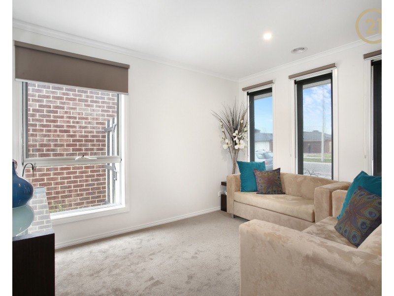 10 Bandicoote Circuit, Longwarry VIC 3816