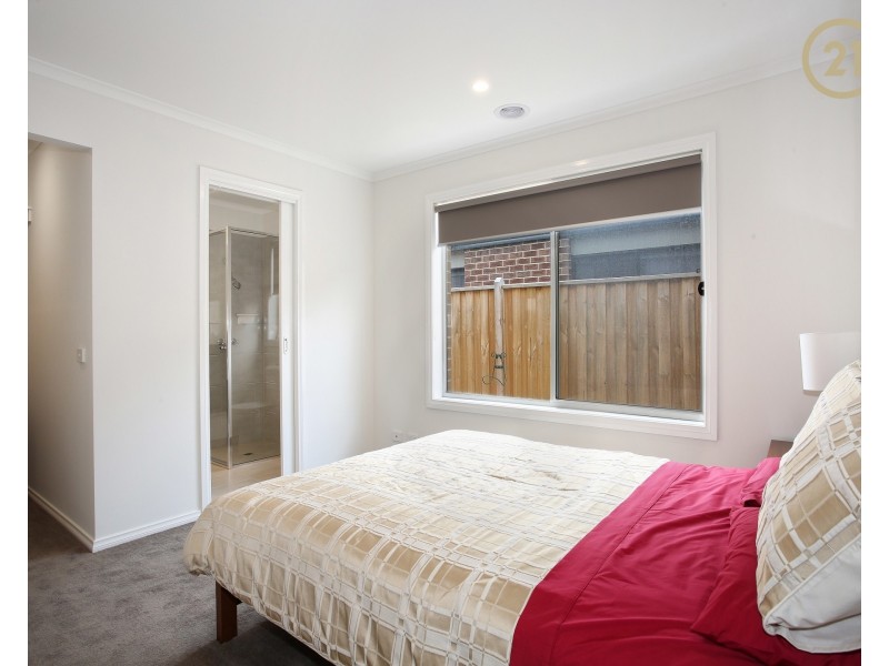 10 Bandicoote Circuit, Longwarry VIC 3816