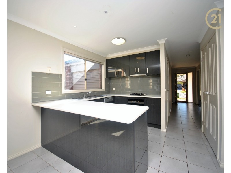 15 Goulburn Street, Cranbourne East VIC 3977