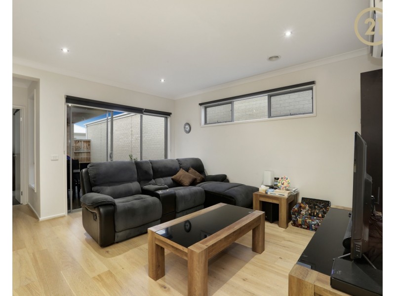 15 Timbertop Boulevard, Officer VIC 3809