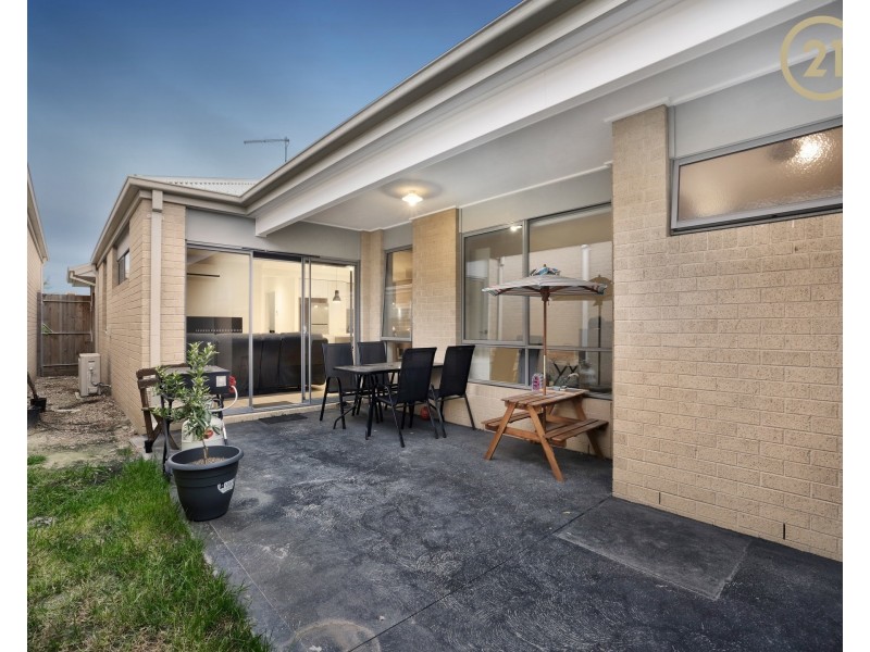 15 Timbertop Boulevard, Officer VIC 3809