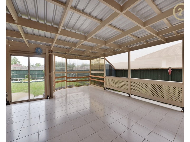 8 Brookville Court, Narre Warren South VIC 3805
