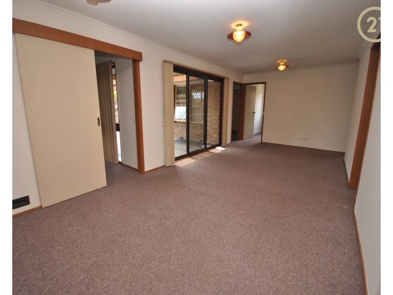 4 County Drive, Berwick VIC 3806