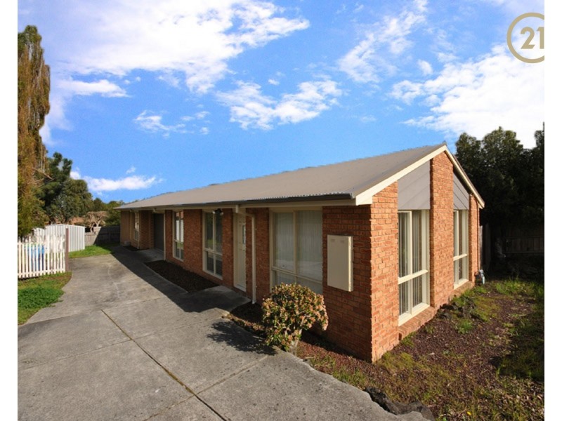 42 Garnet Close, Narre Warren VIC 3805