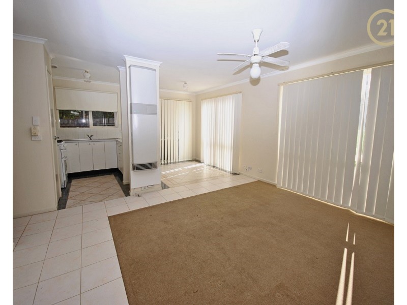 42 Garnet Close, Narre Warren VIC 3805