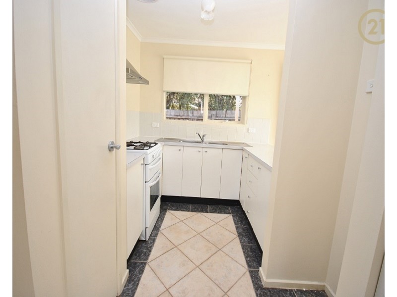 42 Garnet Close, Narre Warren VIC 3805