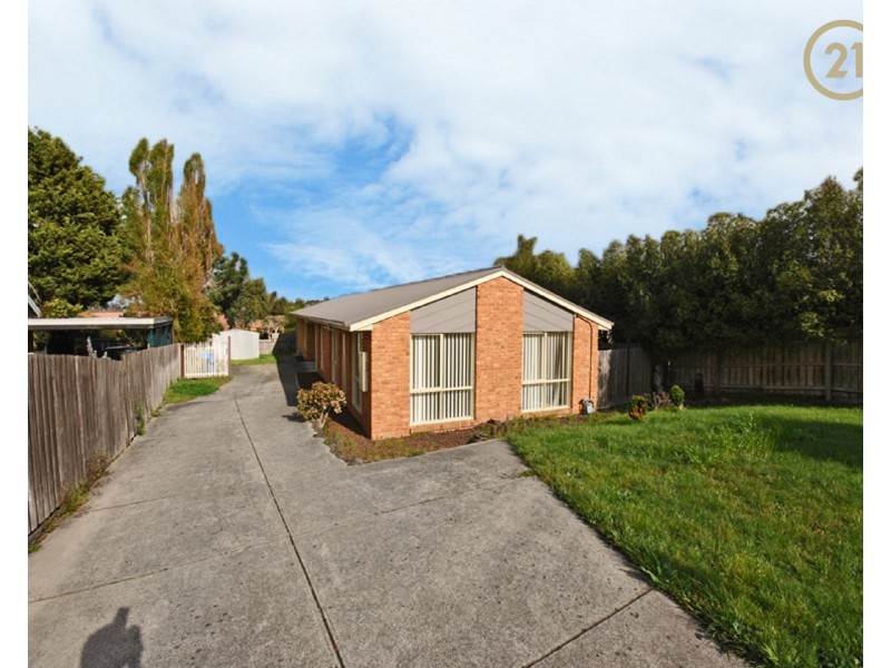 42 Garnet Close, Narre Warren VIC 3805