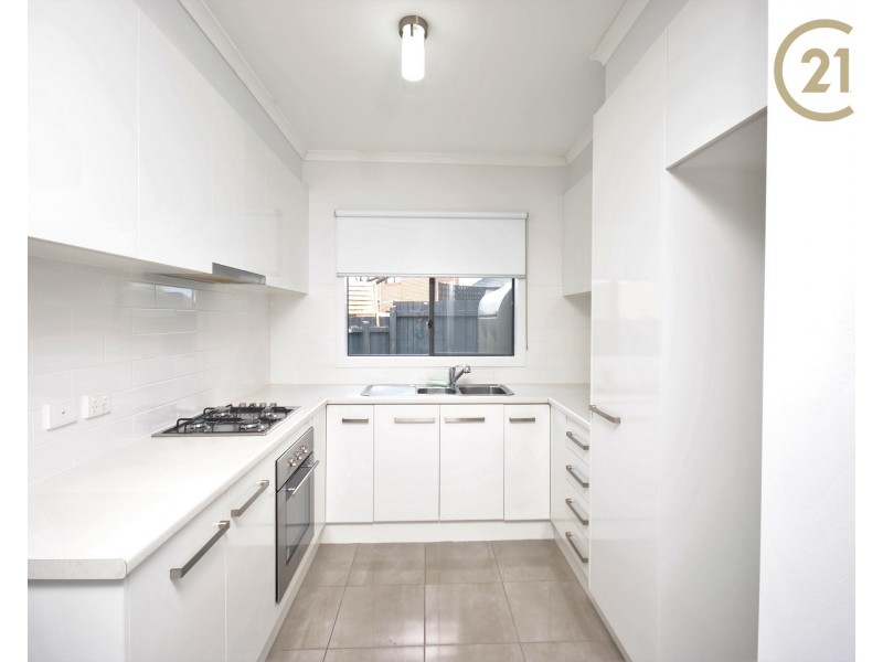 2/12 O’Malley Crescent, Dandenong North VIC 3175