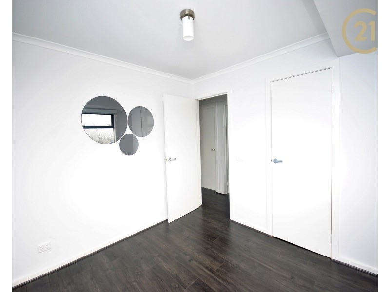 2/12 O’Malley Crescent, Dandenong North VIC 3175