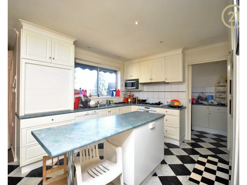 161 Narre Warren Cranbourne Road, Cranbourne VIC 3977