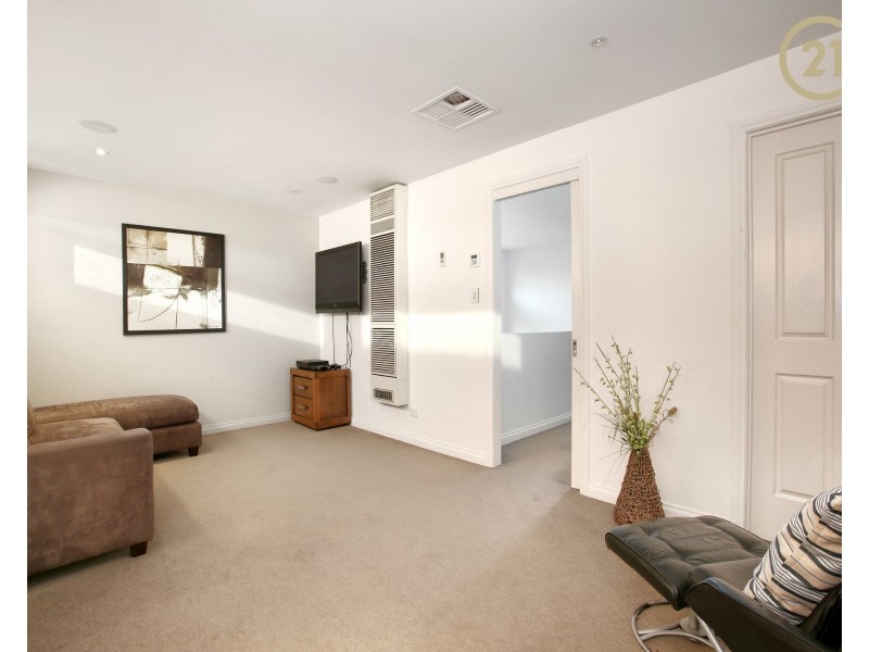 16 Waterdale Place, Aspendale Gardens VIC 3195