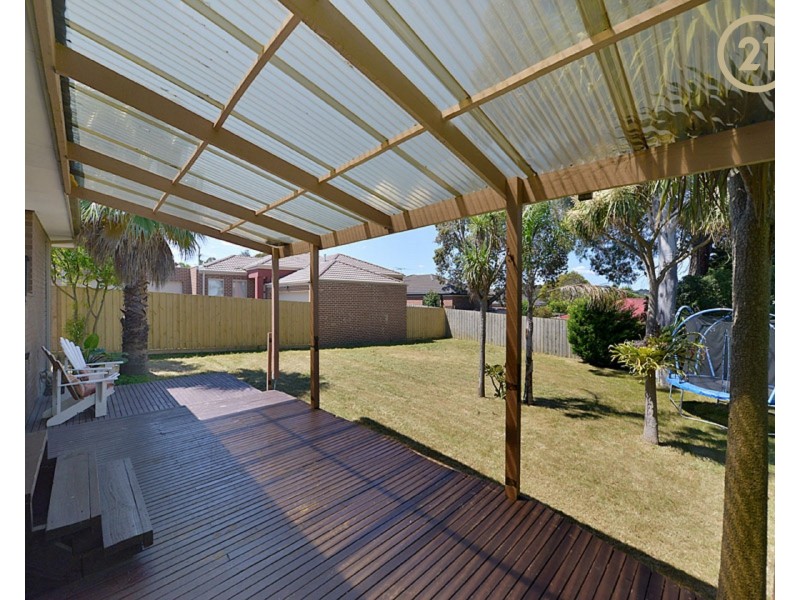 5 Crowley Avenue, Narre Warren VIC 3805