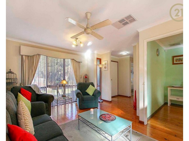 20 Ambleside Crescent, Berwick VIC 3806