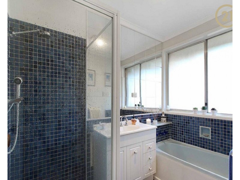 20 Ambleside Crescent, Berwick VIC 3806