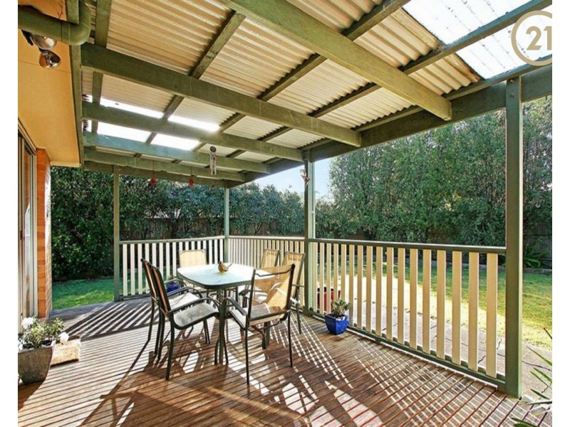 20 Ambleside Crescent, Berwick VIC 3806