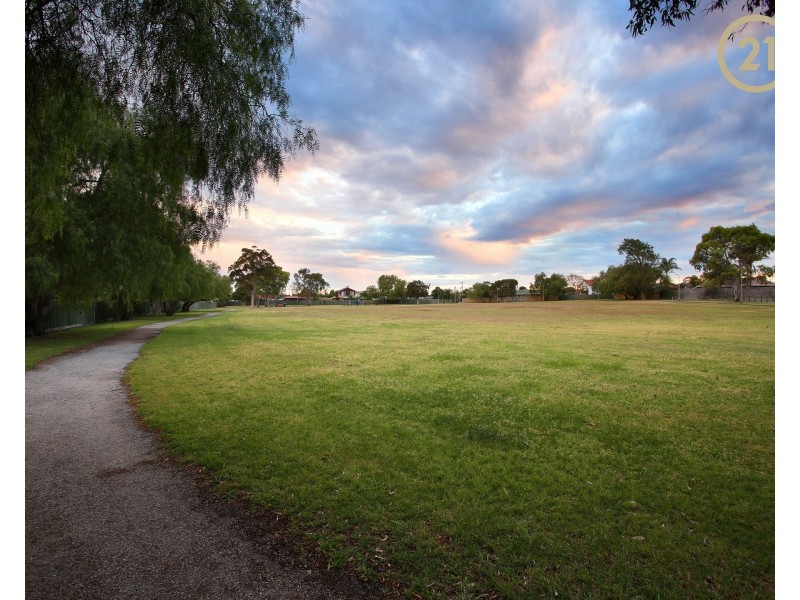 10 Brott Court, Keysborough VIC 3173