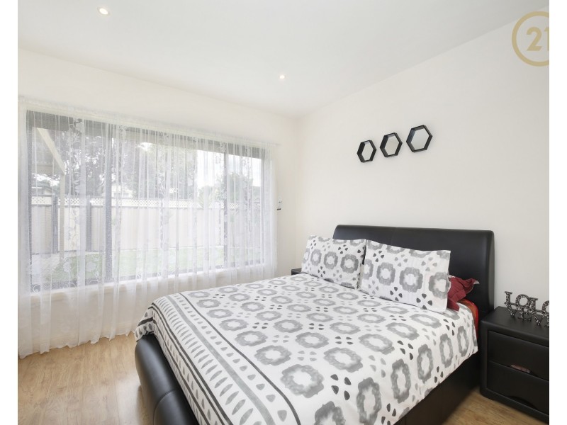 1/12 Olive Road, Eumemmerring VIC 3177