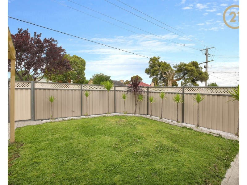 1/12 Olive Road, Eumemmerring VIC 3177