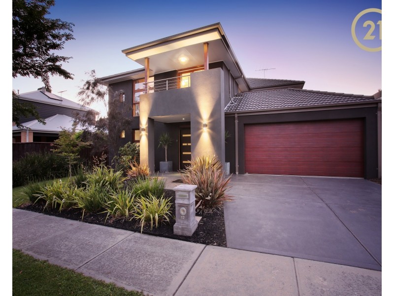 12 Norris Grove, Berwick VIC 3806