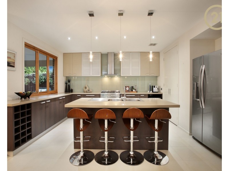 12 Norris Grove, Berwick VIC 3806