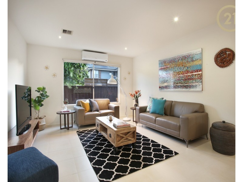 12 Norris Grove, Berwick VIC 3806