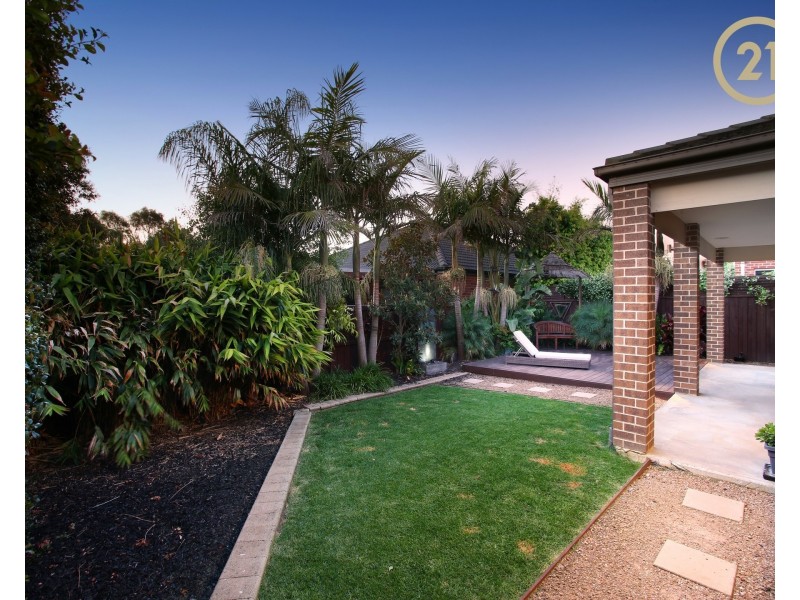 12 Norris Grove, Berwick VIC 3806