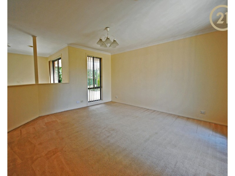 8 Nita Close, Narre Warren VIC 3805