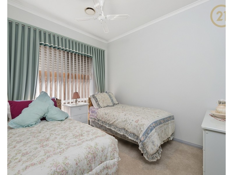 4  Hilltop Close, Narre Warren South VIC 3805