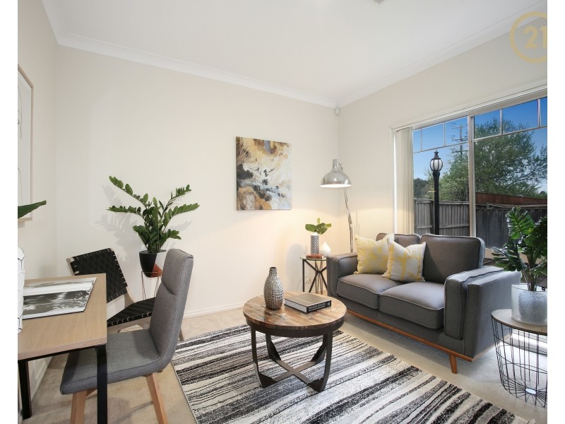 17/12 Grant Close, Berwick VIC 3806