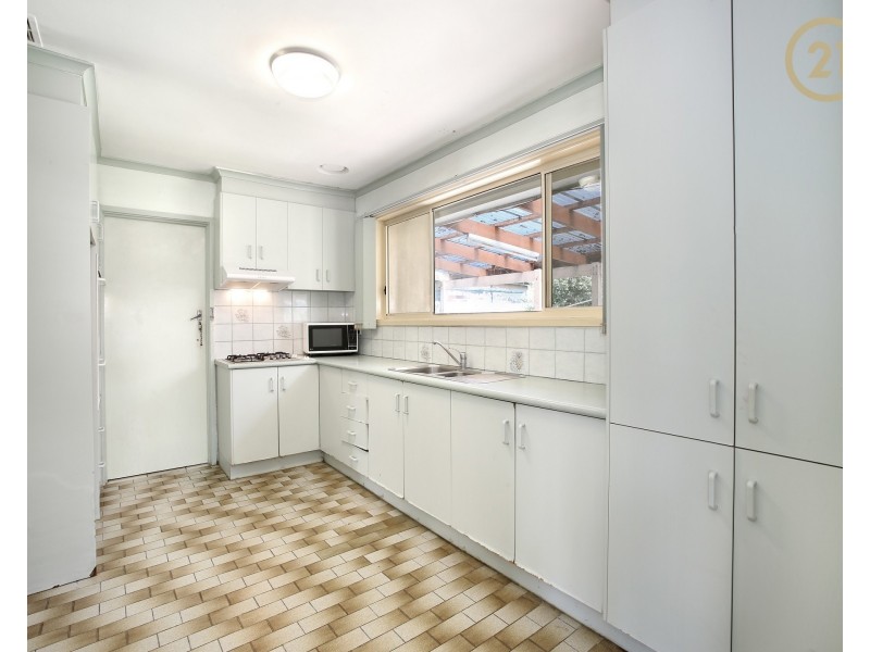 6 Winston Court, Noble Park VIC 3174