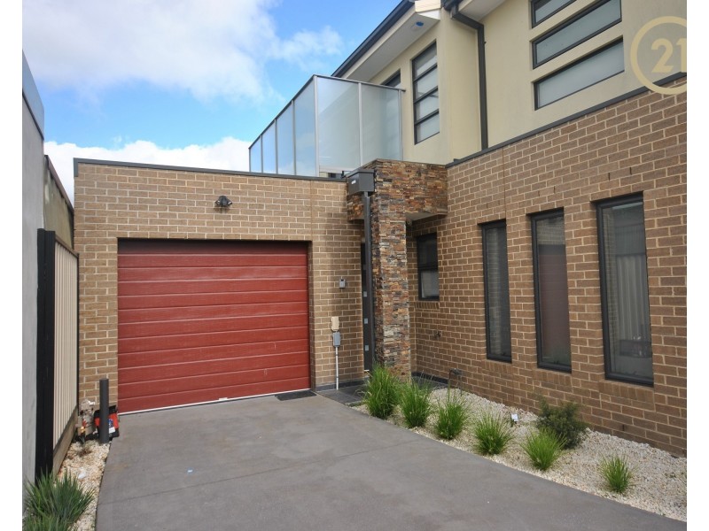 4/23 Ross Street, Dandenong VIC 3175