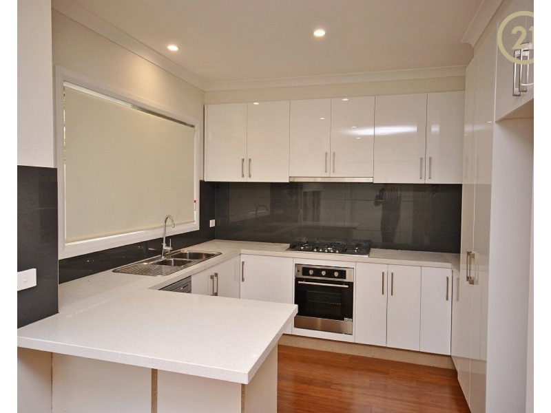 3/5  Alexander Street, Cranbourne VIC 3977