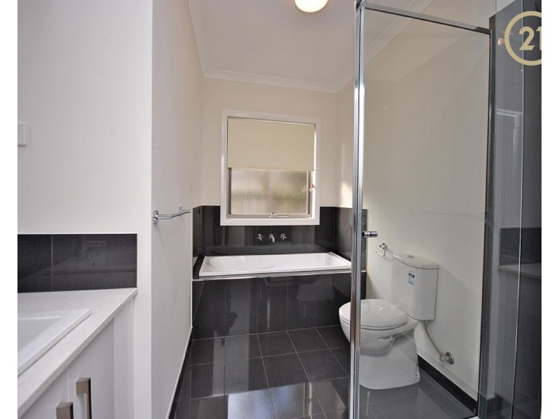 3/5  Alexander Street, Cranbourne VIC 3977