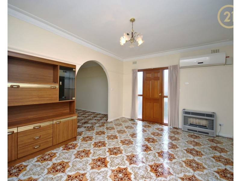 4 Bess Court, Dandenong VIC 3175