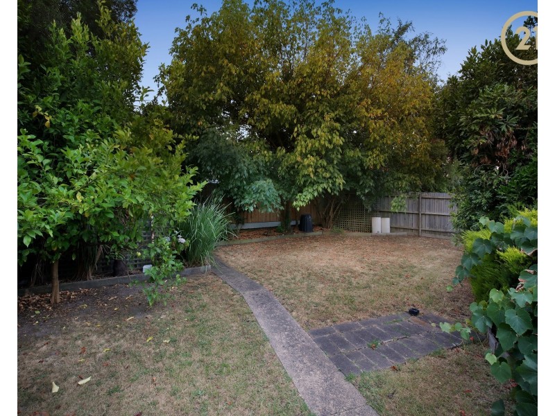 6 Jessica Mews, Berwick VIC 3806