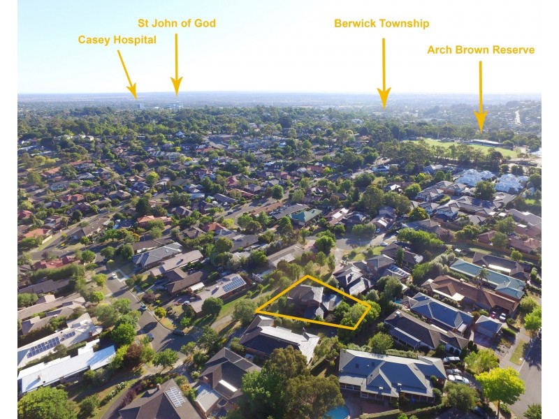 6 Jessica Mews, Berwick VIC 3806