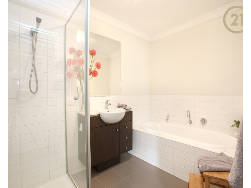 4 Meridian Circuit, Berwick VIC 3806