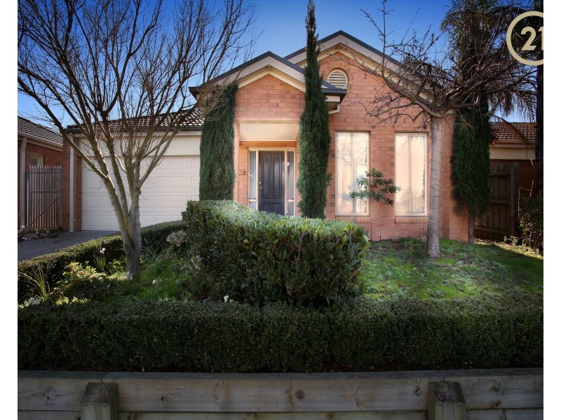 24 Stefan Drive, Berwick VIC 3806