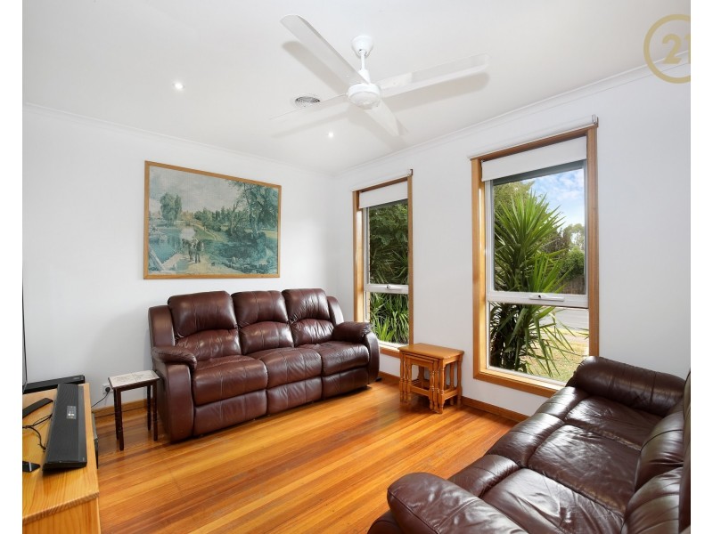 82 Sheoak Street, Doveton VIC 3177